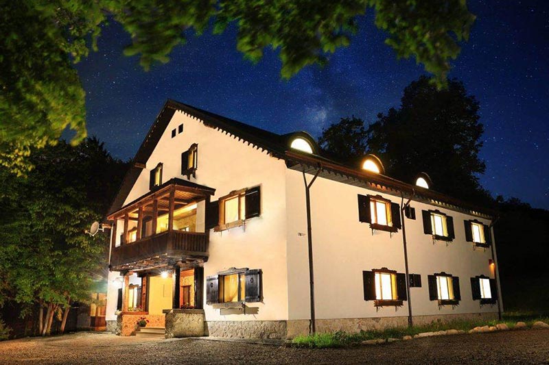 Cabana Izvoranu