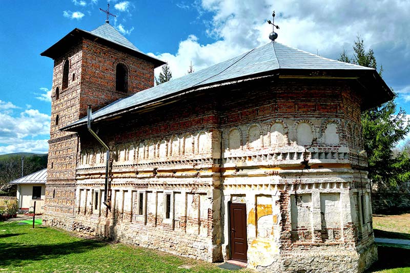 Mănăstirea Bradu