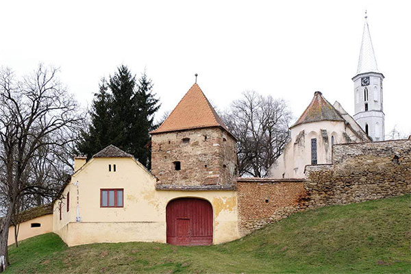 Kirchenburg Alţâna / Alzen