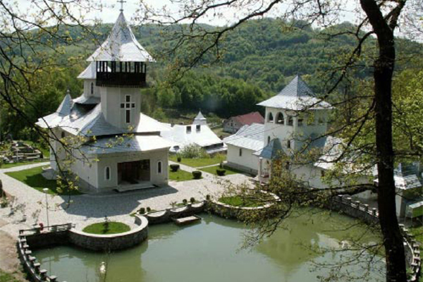 Crisan Monastery