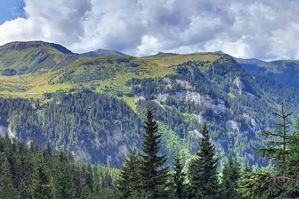 Lake Stiol in the Rodna mountains