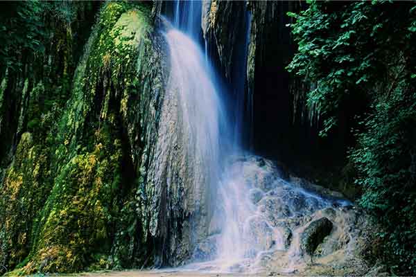 Clocota waterfall