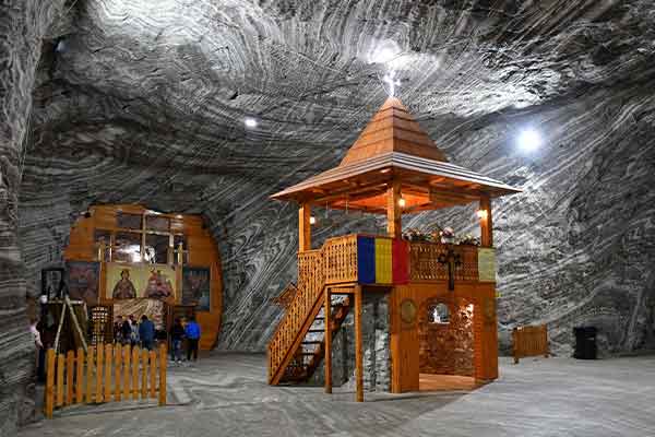 Salt Mine Ocnele Mari